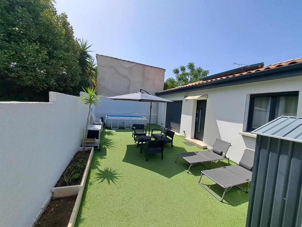 Charmante Maison Avec Piscine Bessan Exterior foto